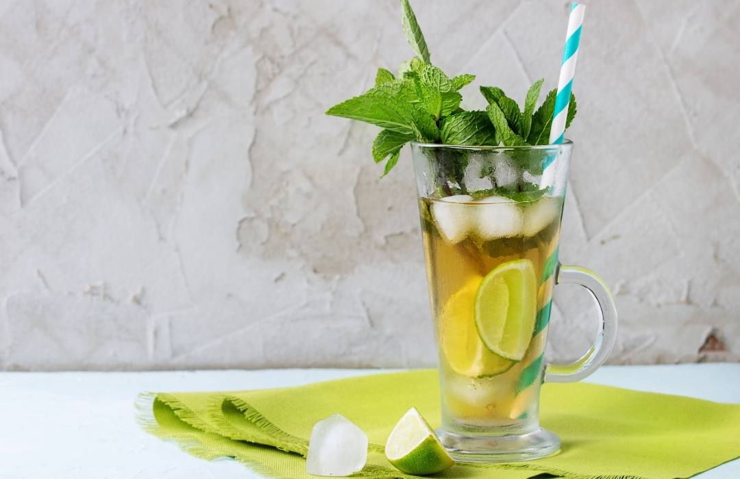 Té verde en frío